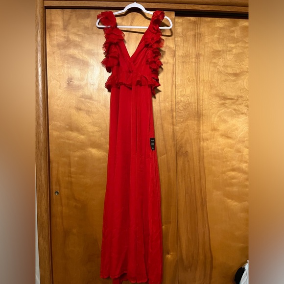 Beautiful Lulus Maxi Dress ♥️ - Picture 6 of 7